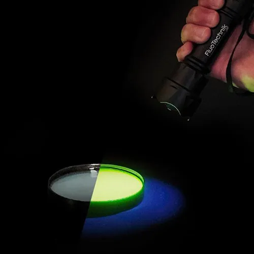 UV light used for fluorescence detection and inspection